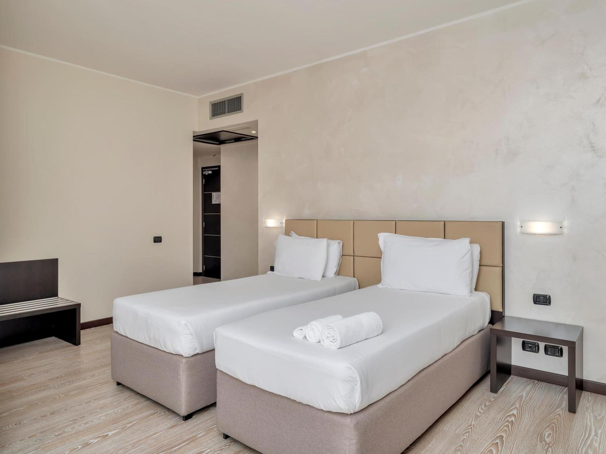 B&B Hotel Park Hotel Cassano Cassano D'adda Exterior photo